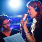 Развивай свой голос: популярные курсы вокала в Москве